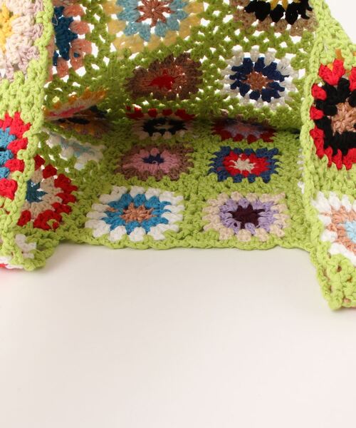 UP START(アップスタート)の「【Strawberry Vally】手編み 花柄 バッグ 大人カジュアル(トートバッグ・レディース・アイボリー/ブラック/グリーン・FREE)」の6枚目の写真