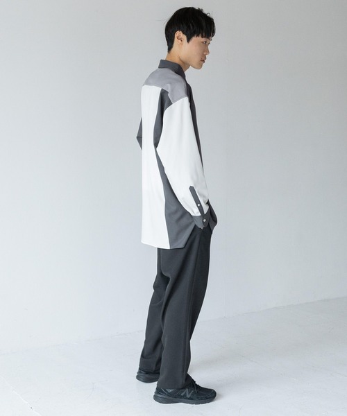 LOWRYS FARM(ローリーズファーム)の「パネルキリカエシャツ 967974(シャツ/ブラウス・メンズ・グレー/ネイビー・MEDIUM/LARGE)」の3枚目の写真