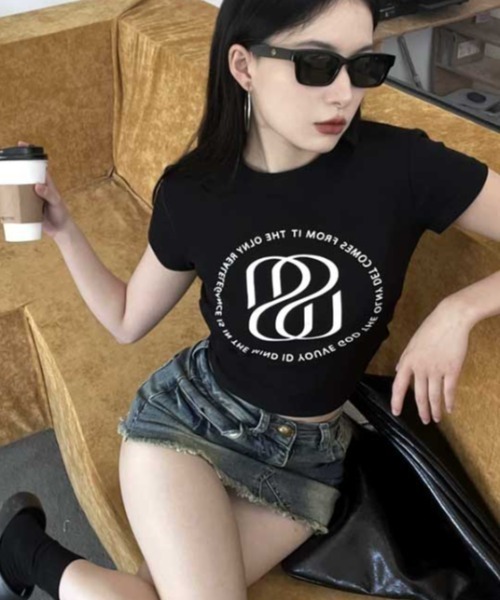 Vipoa（ヴィポア）の「バックカットアウトフィットプリントT（Tシャツ/カットソー・レディース・ホワイト/ブラック・FREE）」の14枚目の写真