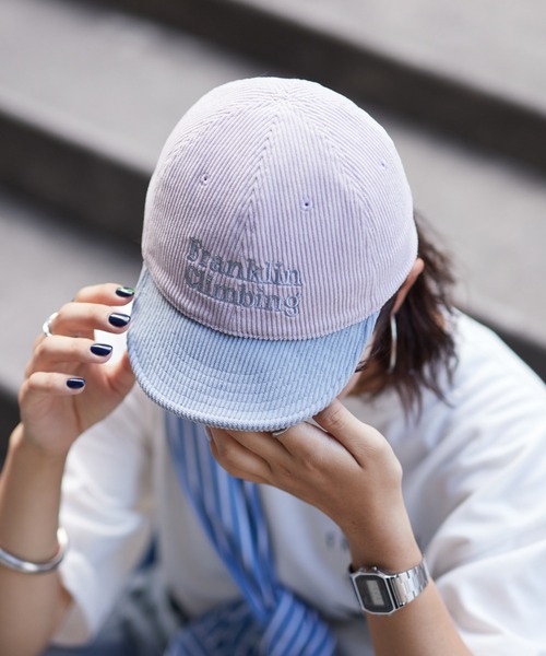Franklin Climbing(フランクリンクライミング)の「【Franklin Climbing】コーデュロイバイカラーCAP(キャップ・レディース・ブルー/バイオレット/オリーブ・ONE SIZE)」の1枚目の写真
