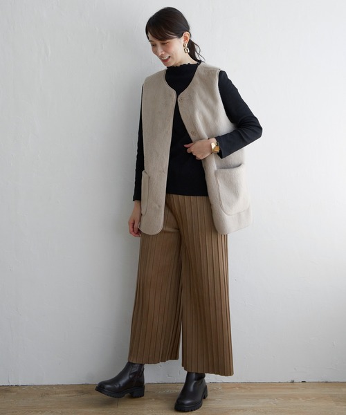 ikka（イッカ）の「ファーリバーシブルベスト（ダウンベスト・レディース・グレー/ベージュ・S/M/L）」の9枚目の写真