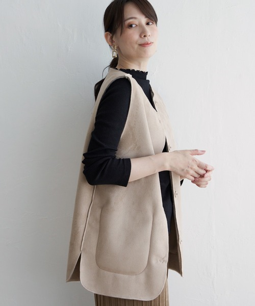 ikka（イッカ）の「ファーリバーシブルベスト（ダウンベスト・レディース・グレー/ベージュ・S/M/L）」の21枚目の写真