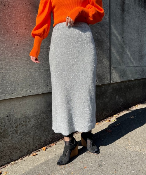 NOMINE(ノミネ)の「【セットアップ対応可】ラメシャギータイトニットスカート(スカート・レディース・ライトグレー/シルバー/ゴールド/パープル・フリー)」の10枚目の写真