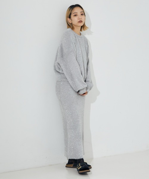 NOMINE(ノミネ)の「【セットアップ対応可】ラメシャギータイトニットスカート(スカート・レディース・ライトグレー/シルバー/ゴールド/パープル・フリー)」の14枚目の写真