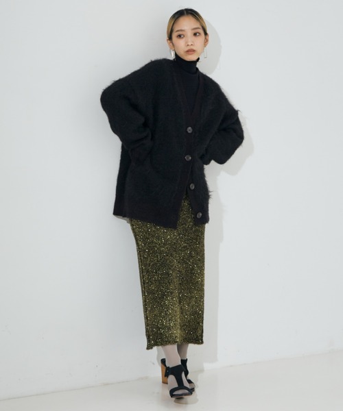 NOMINE(ノミネ)の「【セットアップ対応可】ラメシャギータイトニットスカート(スカート・レディース・ライトグレー/シルバー/ゴールド/パープル・フリー)」の6枚目の写真