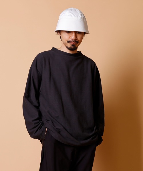WALLA WALLA SPORT（ワラワラスポーツ）の「RIDGE MINI MOCK L/S TEE/ リッジ ミニ モック ロングスリーブ ティー（Tシャツ/カットソー・メンズ・ブラック系その他/アイボリー/ダークインディゴブルー/モカ/グレイッシュベージュ・LARGE/MEDIUM/X-LARGE/SMALL）」の6枚目の写真