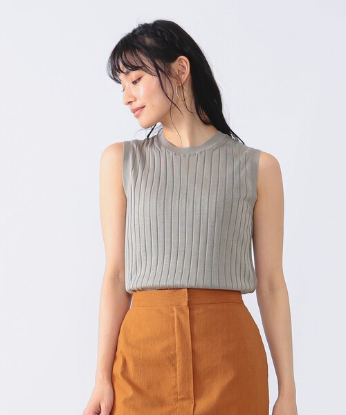 SLOANE（スローン）の「SLOANE × Demi-Luxe BEAMS / 別注 18ゲージ ワイドリブ シルク ノースリーブ ニット（ニット/セーター・レディース・ベージュ/ピンク・1/2）」の2枚目の写真