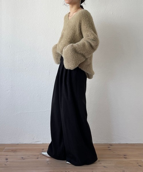 wee9s（ウィークス）の「2way shaggy over knit / 前後ツーウェイシャギーオーバーニット（ニット/セーター・レディース・アイボリー/ブラック/ベージュ/ピンク・FREE）」の6枚目の写真