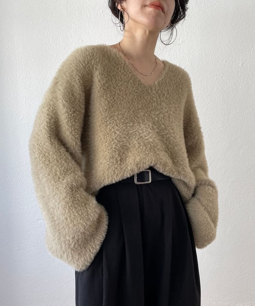 wee9s（ウィークス）の「2way shaggy over knit / 前後ツーウェイシャギーオーバーニット（ニット/セーター・レディース・アイボリー/ブラック/ベージュ/ピンク・FREE）」の5枚目の写真