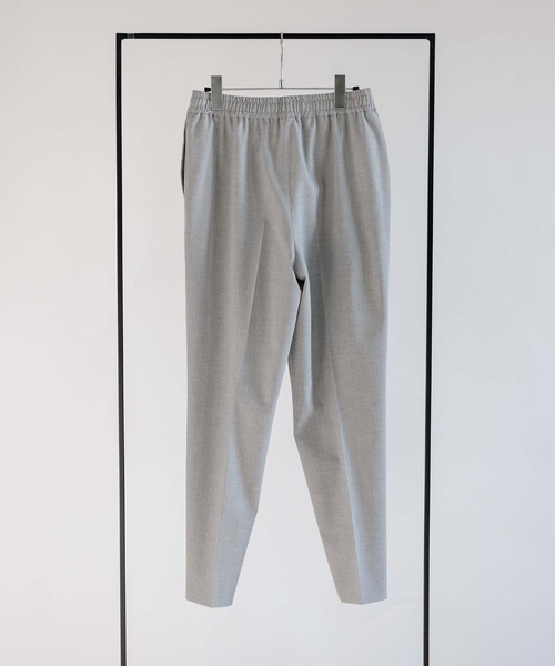 RAW FUDGE(ローファッジ)の「ベンツヘムテーパードパンツ(その他パンツ・レディース・グレー/ブラック/ベージュ・M)」の14枚目の写真