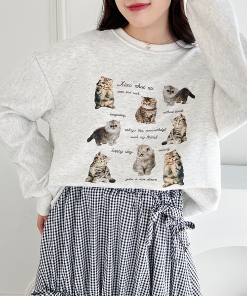 Loueme（ルエム）の「メニーキャットロゴプリントスウェットトップス（スウェット・レディース・グレー・M/XL）」の6枚目の写真