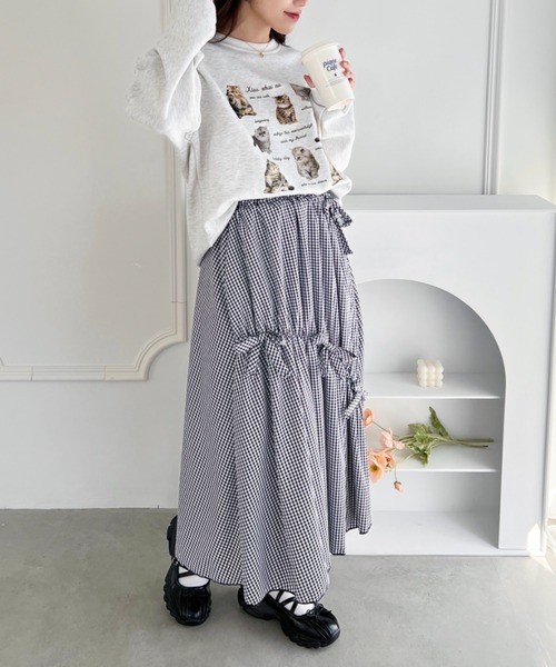 Loueme（ルエム）の「メニーキャットロゴプリントスウェットトップス（スウェット・レディース・グレー・M/XL）」の11枚目の写真