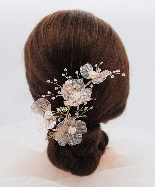 Lace Ladies（レースレディース）の「パール × フラワー モチーフ ヘア クリップ（その他ヘアアクセサリー）」 WEAR