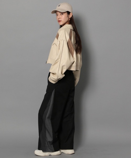 Anui(アニュイ)の「【UNISEX/2サイズ展開】サイドストライプスラックス(スラックス・レディース・グレー/ブラック・SMALL/MEDIUM)」の7枚目の写真