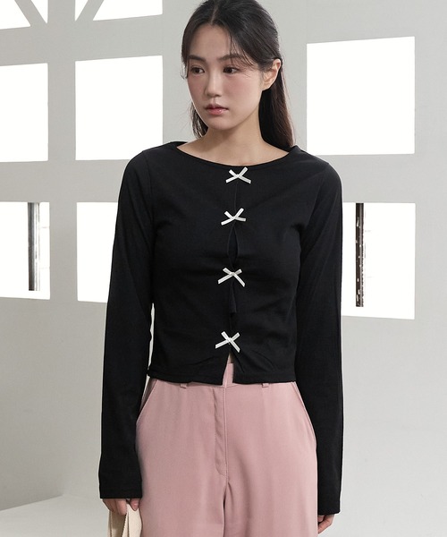 UNE MANSION(ユヌマンション)の「【レイヤードコーデおすすめ】フロントカットオフリボンラウンドTシャツカットソー(Tシャツ/カットソー・レディース・グレー/ブラック/ホワイト・FREE)」の21枚目の写真