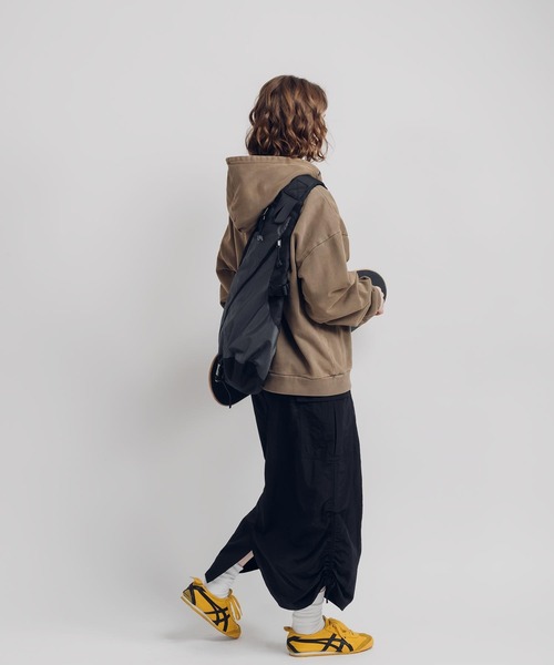 MUHET(ミュエータ)の「サイドドロストミリタリーカーゴスカート(スカート・レディース・カーキ/ブラック/ネイビー・MEDIUM/SMALL)」の11枚目の写真