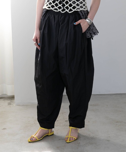 bohmal（ボマール）の「ナイロンタフタタックギャザーパンツ（その他パンツ・レディース・アイボリー/ピンク/ブラック・MEDIUM）」の8枚目の写真