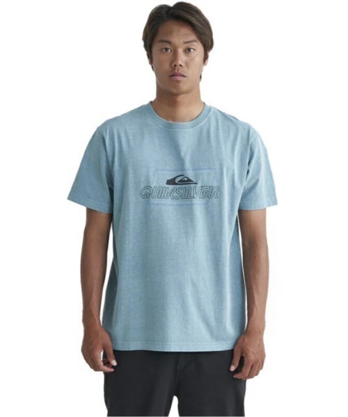 Quiksilver（クイックシルバー）の「LINE BY LINE ST/クイックシルバー半袖ロゴTシャツ（Tシャツ/カットソー・メンズ・グリーン/ホワイト/イエロー/チャコールグレー・LARGE/MEDIUM/X-LARGE/SMALL）」の3枚目の写真