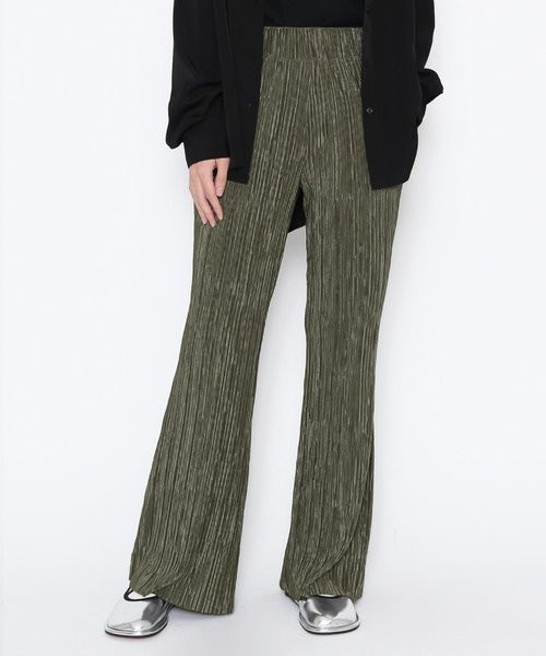 PUNYUS（プニュズ）の「クリスタルプリーツフレアパンツ（その他パンツ・レディース・カーキ/ネイビー・1/2/3/4）」の14枚目の写真