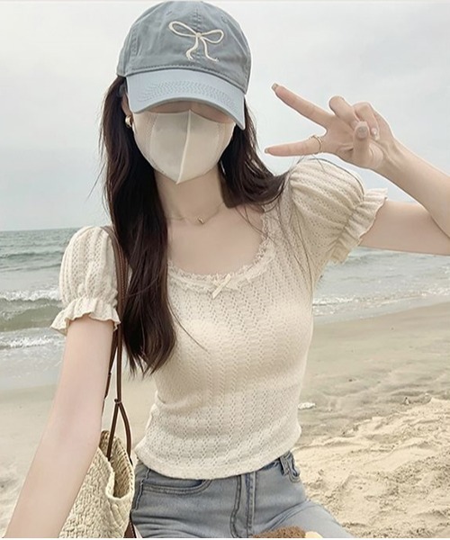 gossip!ロサンゼルス(ゴシップロサンゼルス)の「レースアップラウンドネックパフスリーブ Tシャツ(Tシャツ/カットソー・レディース・ホワイト/ブラック・FREE)」の17枚目の写真
