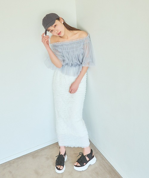 mysty woman（ミスティウーマン）の「チュールギャザーブラウス　120976（シャツ/ブラウス・レディース・グレイッシュブルー/アイボリー/ブラック・FREE）」の4枚目の写真