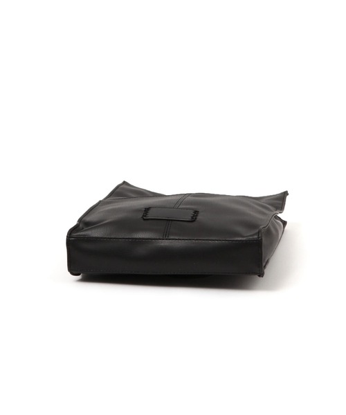 studio CLIP(スタディオクリップ)の「洗える軽いワンマイルショルダー(ショルダーバッグ・レディース・その他2/ピンク/グリーン/ブラック/オフホワイト・FREE)」の12枚目の写真