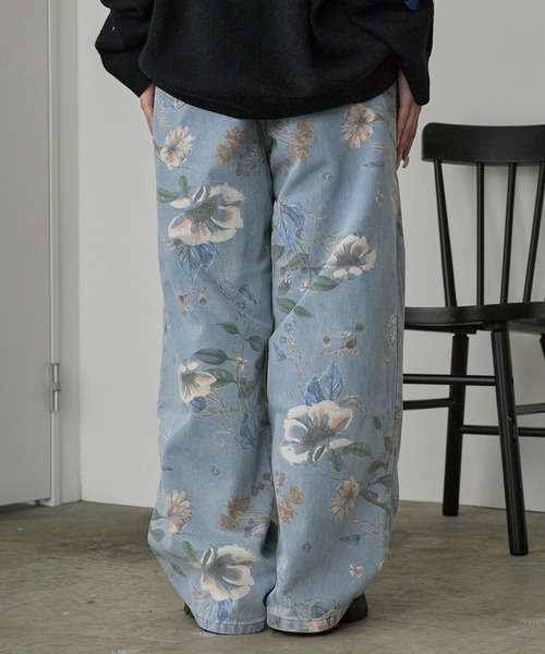 【45R】花柄 ワイド デニムパンツ(サイズ2) 45R】花柄 ワイド デニムパンツ(サイズ2) 45R】花柄 ワイド デニム