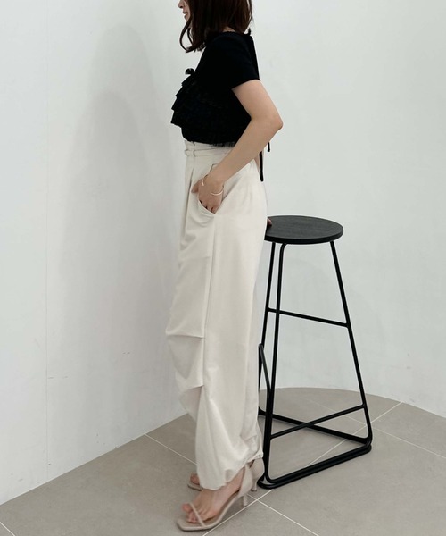 archives（アルシーヴ）の「ラメチュールフリルビスチェ×リブＴＯＰＳＳＥＴ（Tシャツ/カットソー・レディース・ブラウン/ブラック/グレー・MEDIUM）」の18枚目の写真