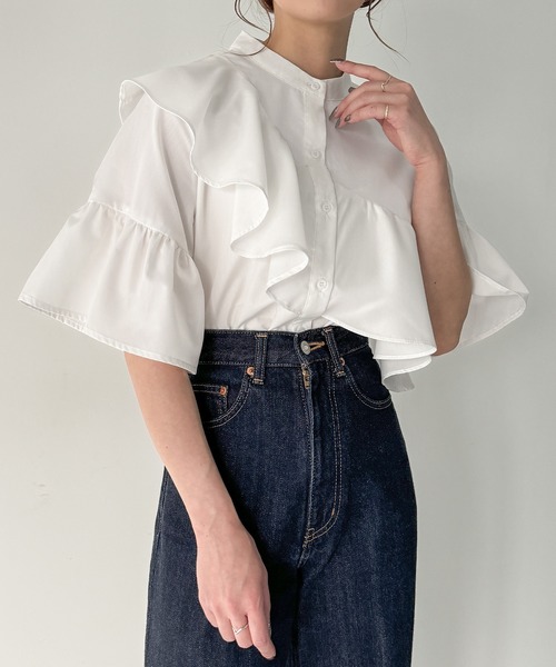 ラッフルデザインシャツブラウス