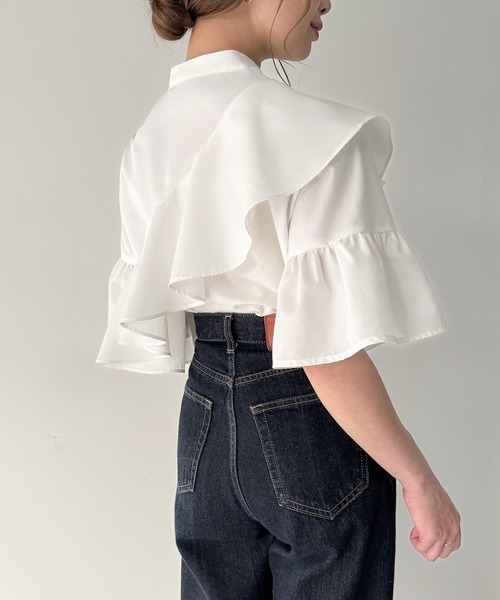 ラッフルデザインシャツブラウス