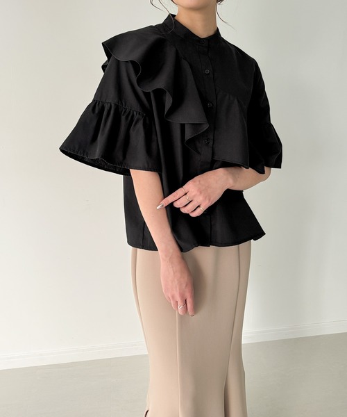 ラッフルデザインシャツブラウス