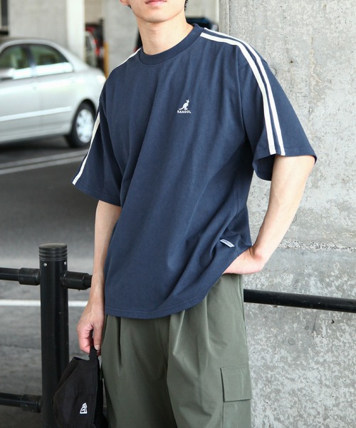 KANGOL(カンゴール)の「【KANGOL】 袖ライン クルーネック 半袖 Tシャツ / ゲームシャツ(Tシャツ/カットソー・メンズ・ネイビー/ブルー/オートミール/ブラック/ホワイト・X-LARGE/LARGE/MEDIUM)」の4枚目の写真