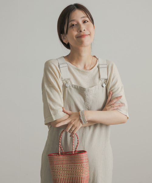 URBAN RESEARCH DOORS（アーバンリサーチドアーズ）の「『UVカット』リネンボートネックニット（ニット/セーター・レディース・ナチュラル/チャコールグレー/グリーン・MEDIUM）」の8枚目の写真