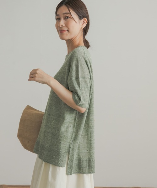 URBAN RESEARCH DOORS（アーバンリサーチドアーズ）の「『UVカット』リネンボートネックニット（ニット/セーター・レディース・ナチュラル/チャコールグレー/グリーン・MEDIUM）」の17枚目の写真