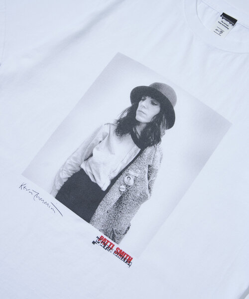 Sourcream(サワークリーム)の「【Sourcream/サワークリーム】 パティ・スミス フォトTEE 2(Tシャツ/カットソー・レディース・ホワイト/チャコールグレー・FREE)」の9枚目の写真