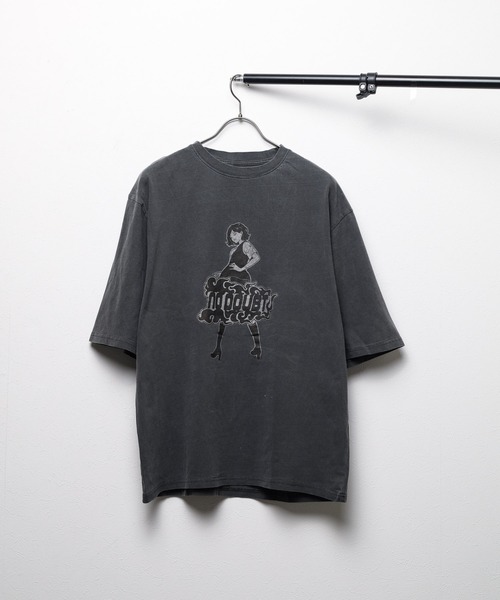 ARCHIVER(アーカイバ)の「【Ir】ピグメント加工 オーバーサイズ ショートスリーブTシャツ(Tシャツ/カットソー・レディース・ブラウン系7/ブラウン系8/ブラック系1/ブラック系3/ブラウン系4/ブラウン系6/ブラック系5/ブラック系6/ブラック系7/ブラック系8/ブラウン系1/ブラウン系2/ブラック系2/ブラック系4/ブラウン系3/ブラウン系5・MEDIUM/LARGE/X-LARGE)」の3枚目の写真