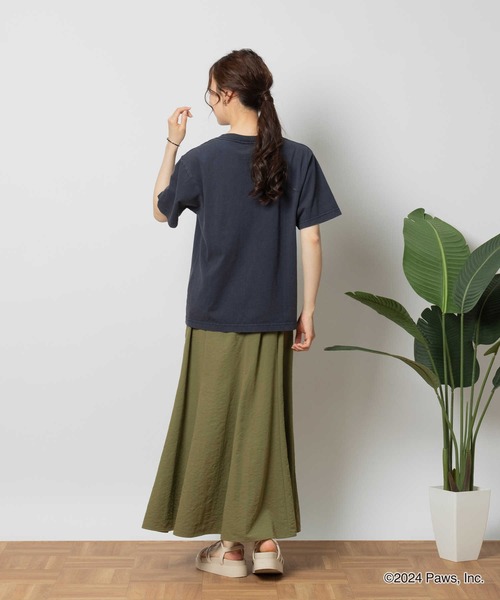 Right-on(ライトオン)の「Other(ソノタ)カラーフロッキーTシャツ(Tシャツ/カットソー・レディース・ネイビー・M/L/XL)」の2枚目の写真
