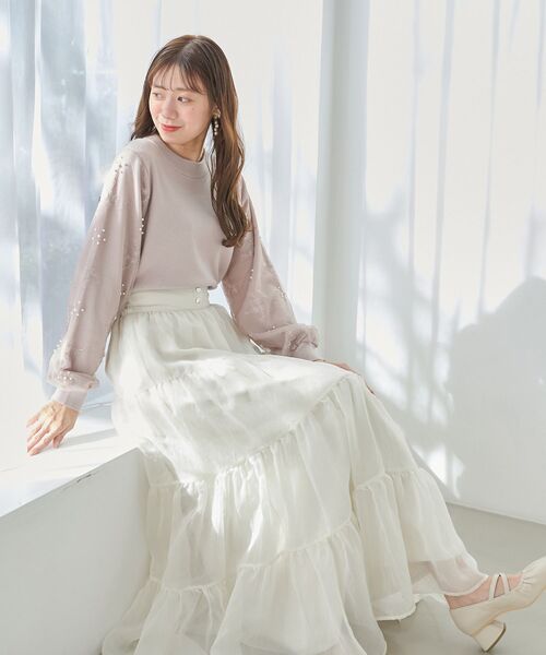 MAJESTIC LEGON(マジェスティックレゴン)の「パールチュールスリーブニット(ニット/セーター・レディース・ブルー/アイボリー/ブラック/ピンク/ラベンダー・MEDIUM)」の10枚目の写真