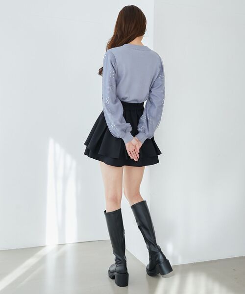 MAJESTIC LEGON(マジェスティックレゴン)の「パールチュールスリーブニット(ニット/セーター・レディース・ブルー/アイボリー/ブラック/ピンク/ラベンダー・MEDIUM)」の21枚目の写真