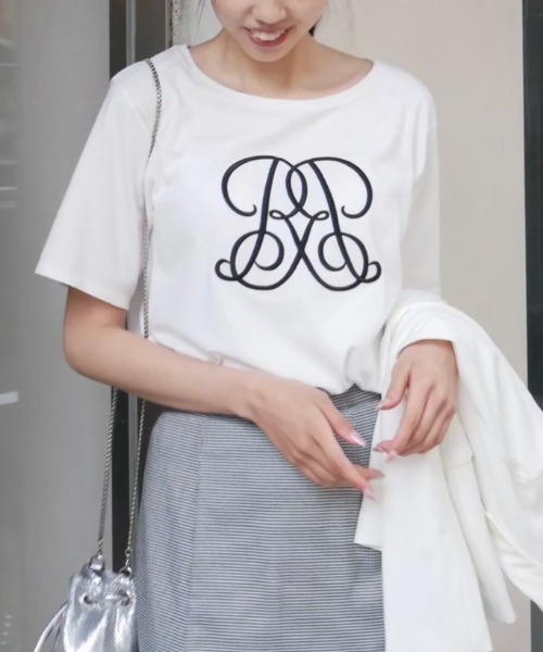 rienda（リエンダ）の「WRR Tシャツ（Tシャツ/カットソー・レディース・ネイビー/ピンク/レッド系その他/ブラック/ホワイト・FREE）」の2枚目の写真