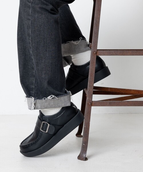 ♦︎ BEYOND / Second floor 帯付き 【見本品】 セール】ROVERETO/ロベレート フェイクレザー ベルト 厚底モカシン