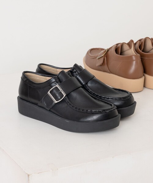 FREAK'S STORE(フリークスストア)の「ROVERETO/ロベレート フェイクレザー ベルト 厚底モカシン(モカシン/デッキシューズ・レディース・ブラック/キャメル・36/37/38)」の6枚目の写真