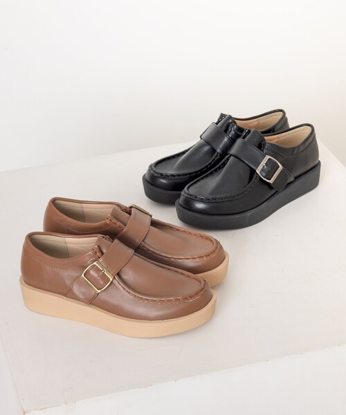 FREAK'S STORE(フリークスストア)の「ROVERETO/ロベレート フェイクレザー ベルト 厚底モカシン(モカシン/デッキシューズ・レディース・ブラック/キャメル・36/37/38)」の7枚目の写真
