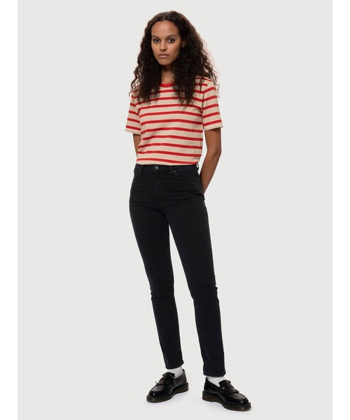 Nudie Jeans(ヌーディージーンズ)の「Mellow Mae So Black メロウメイ スリムストレート ジーンズ(レングス28)(デニムパンツ・レディース・ブラック・25inch/24inch/26inch)」の7枚目の写真