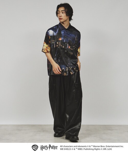 tk.TAKEO KIKUCHI(ティーケータケオキクチ)の「◆【Harry Potter Capsule Collection】総柄プリントシャツ(シャツ/ブラウス・メンズ・ホワイト系4/ブラック系3/ネイビー系3・01/02/03)」の11枚目の写真