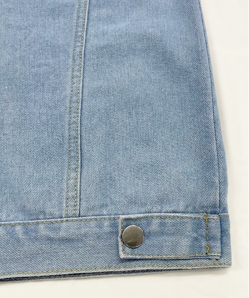ad thie（アドティエ）の「ビッグシルエット デニムジャケット（デニムジャケット・レディース・ライトブルー・FREE）」の7枚目の写真