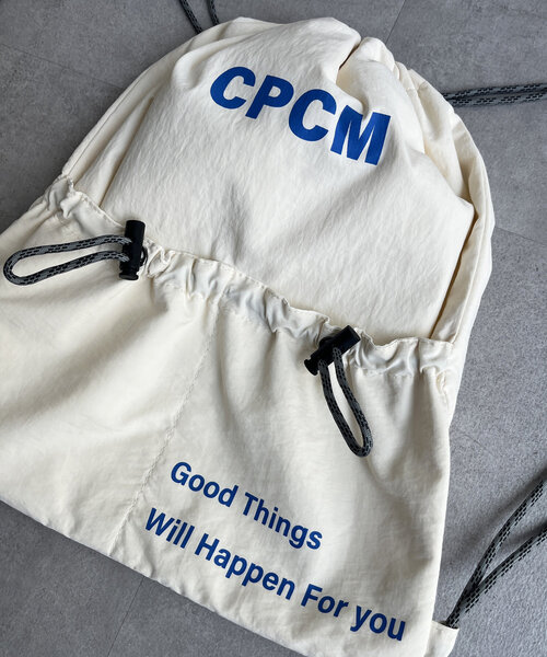 CPCM（シーピーシーエム）の「カラーロゴナップサック（バックパック/リュック・レディース・シルバー/アイボリー/ブラック・FREE）」の9枚目の写真
