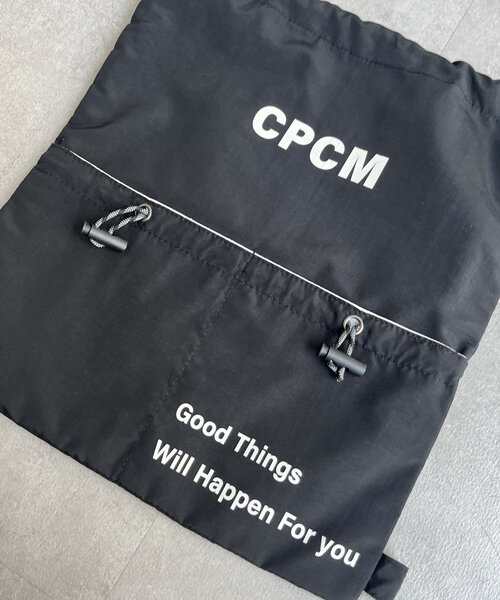 CPCM（シーピーシーエム）の「カラーロゴナップサック（バックパック/リュック・レディース・シルバー/アイボリー/ブラック・FREE）」の7枚目の写真