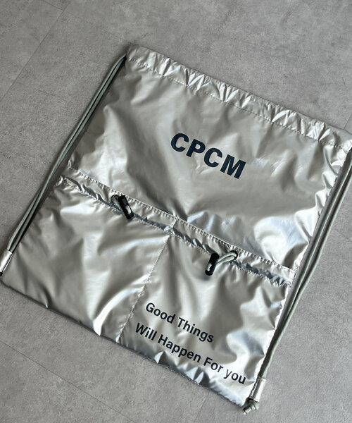 CPCM（シーピーシーエム）の「カラーロゴナップサック（バックパック/リュック・レディース・シルバー/アイボリー/ブラック・FREE）」の4枚目の写真