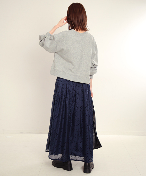 SLOBE IENA（スローブイエナ）の「ロゴショートスウェット（スウェット・レディース・レッド/ネイビー/チャコールグレー・FREE）」の10枚目の写真